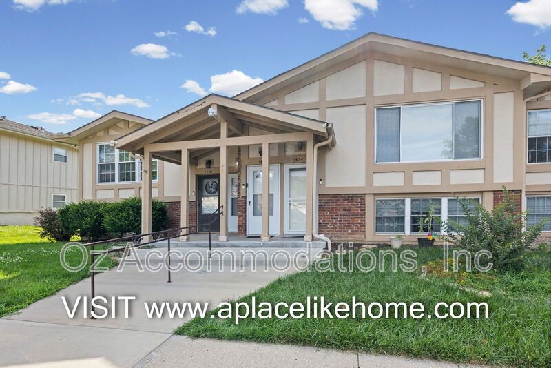 Charming 2-Bedroom Condo in the Park Hill School District! property image