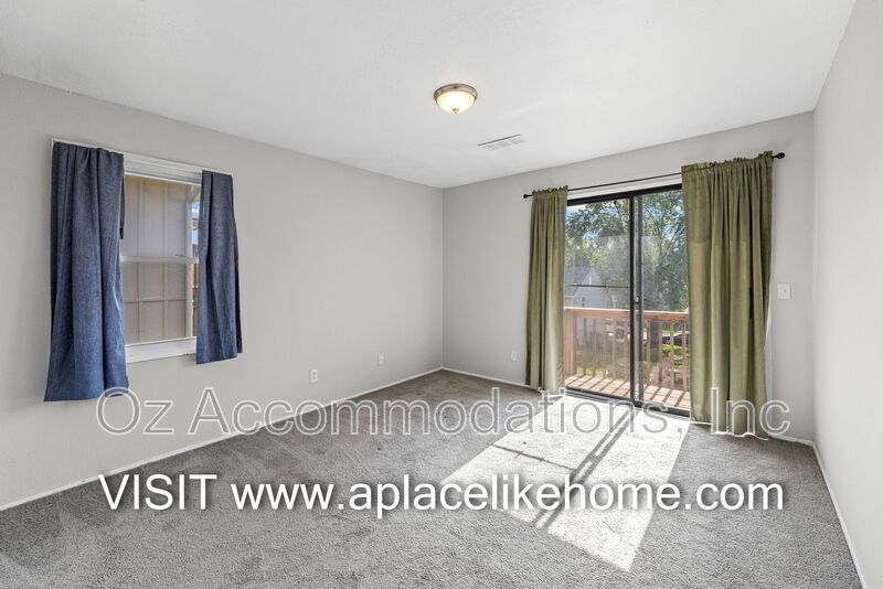 Charming 2-Bedroom Condo in the Park Hill School District! property image