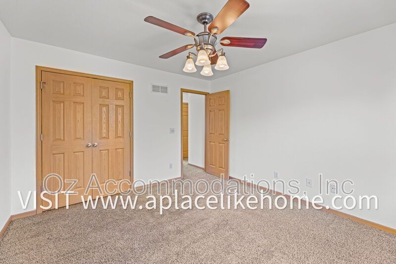 PRICE DROP!! 8626 N. Cleveland Ln. Kansas City 45156 property image