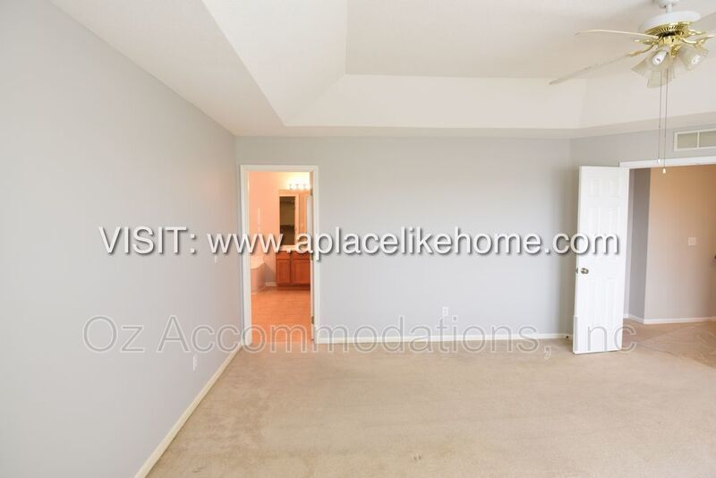 22413 W 113th Ter Olathe, KS 66061 property image