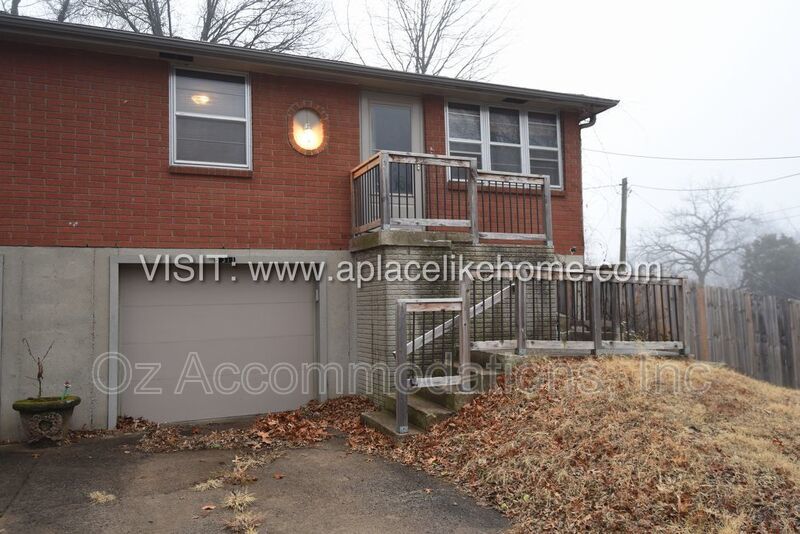 5311 NE Barnes Ave Kansas City, MO 64119 property image