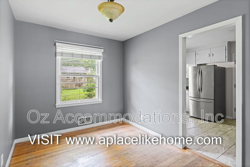 AVAILABLE NOW! 8810 Benson St. Overland Park. KS property image