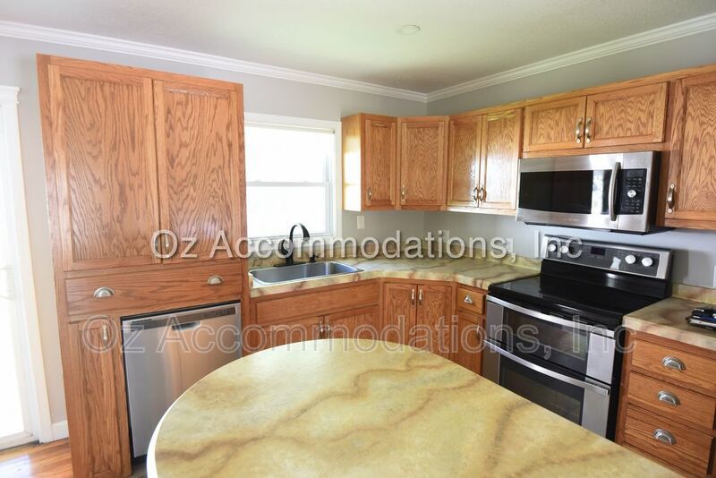707 N Seminole Dr, Independence, MO 64056 property image