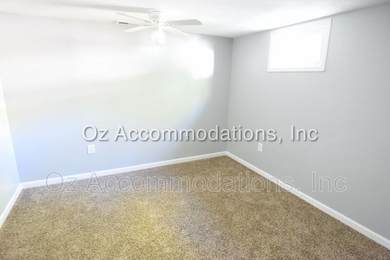 707 N Seminole Dr, Independence, MO 64056 property image