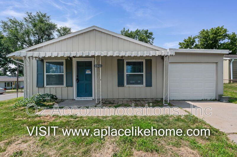 3310 Iroquois Ln Saint Joseph MO property image