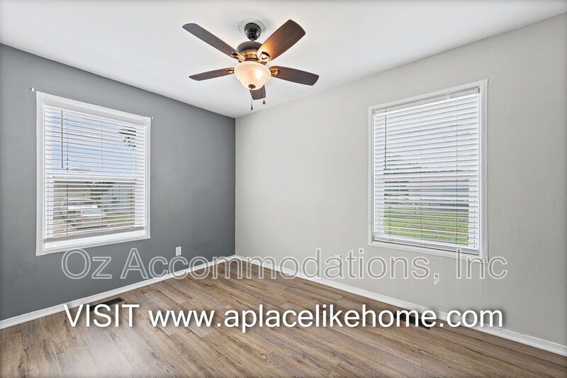 3310 Iroquois Ln Saint Joseph MO property image