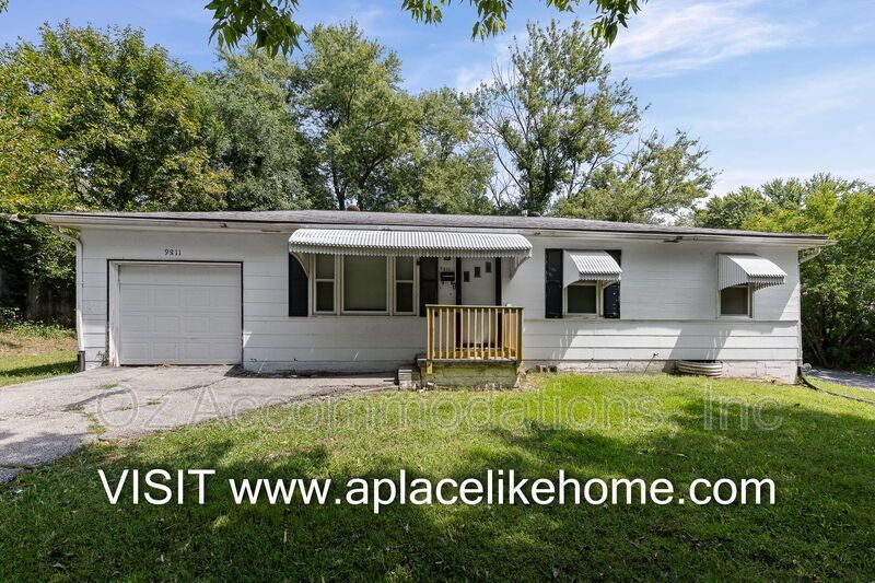 🚨PRICE DROP‼️ 9811 Marsh Ave Kansas City, MO 64134 property image