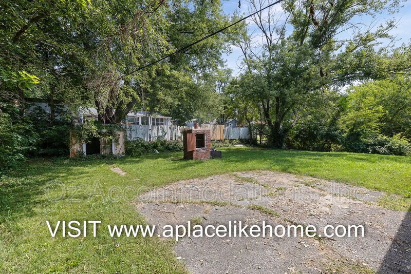 🚨PRICE DROP‼️ 9811 Marsh Ave Kansas City, MO 64134 property image