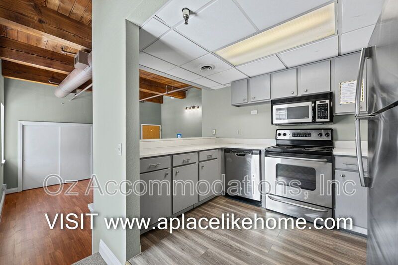 609 Central St Apt 1304 property image