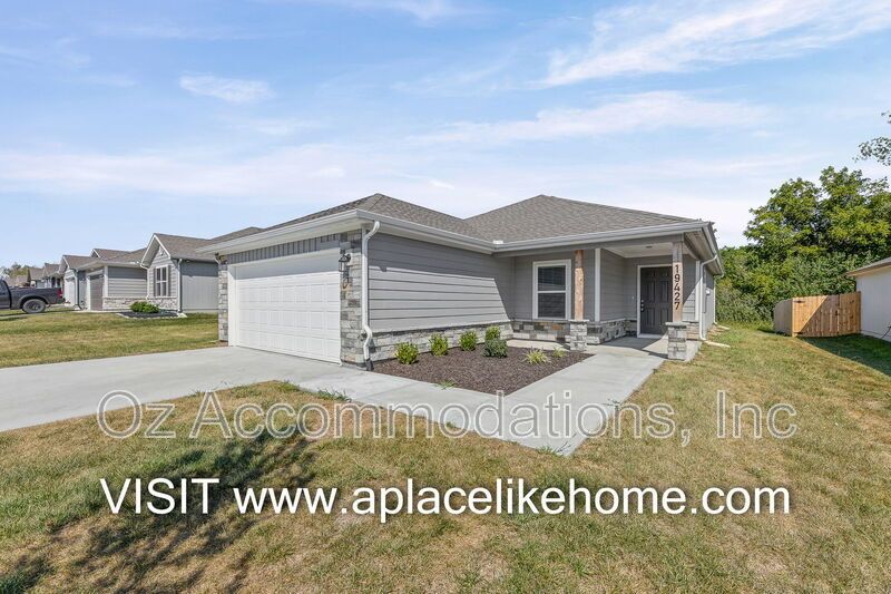 Brand-New 2026 Home for Rent in Spring Hill, KS property image