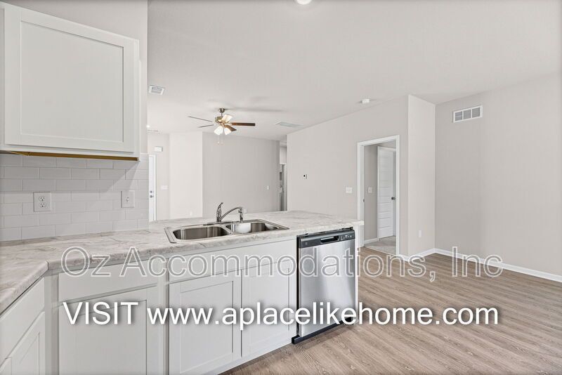Brand-New 2026 Home for Rent in Spring Hill, KS property image