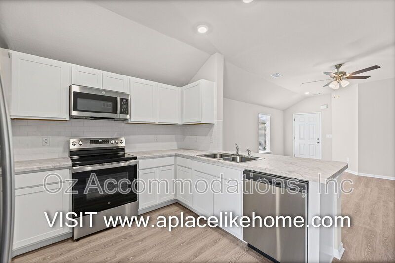 Brand-New 2026 Home for Rent in Spring Hill, KS property image