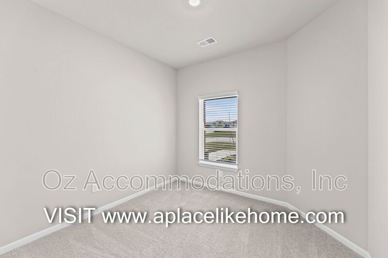 Brand-New 2026 Home for Rent in Spring Hill, KS property image