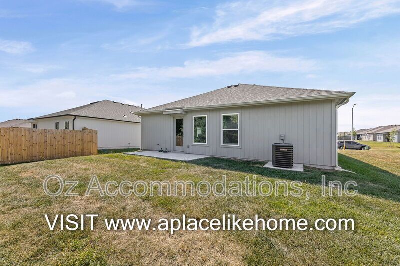 Brand-New 2026 Home for Rent in Spring Hill, KS property image