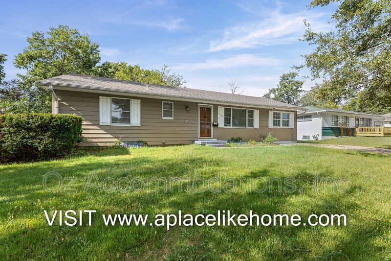 11414 Norton Ave, Kansas City, MO 64137 property image