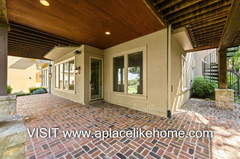 16690 Country Club Ct property image