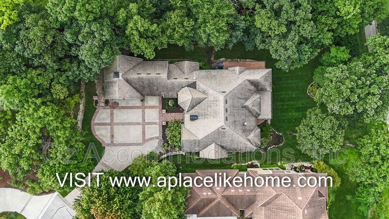 16690 Country Club Ct property image