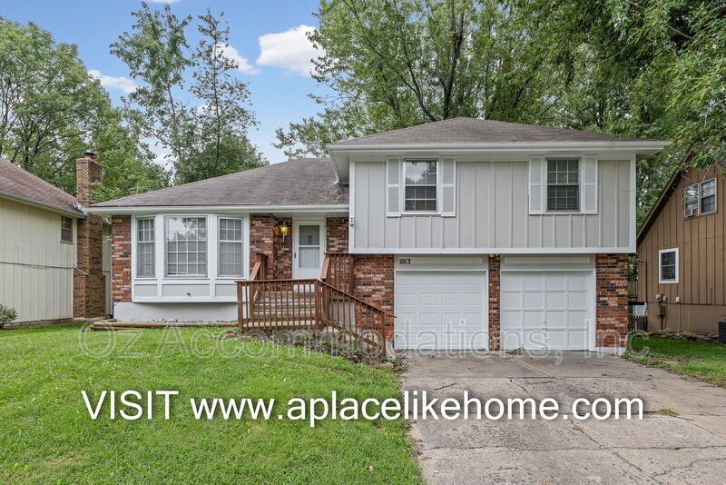 Available Now! 1013 E. Layton Dr. Olathe, KS property image