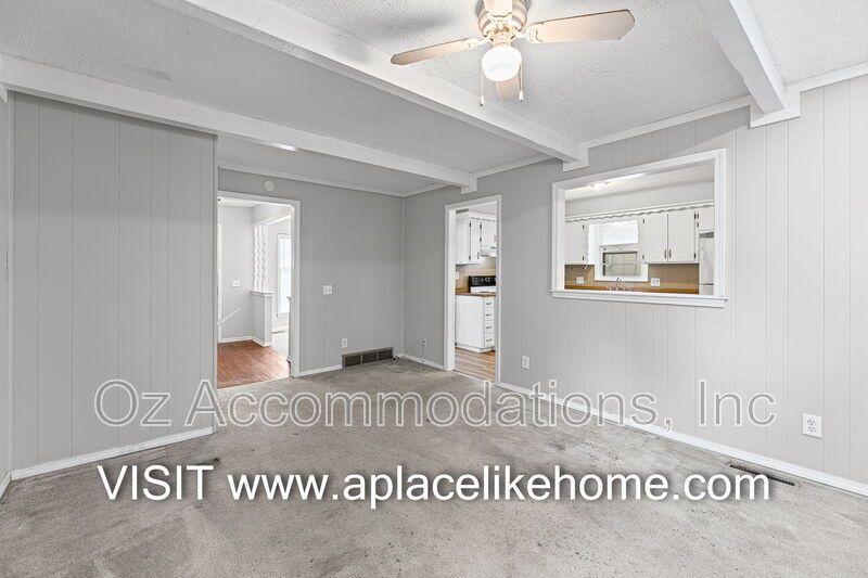 Available Now! 1013 E. Layton Dr. Olathe, KS property image