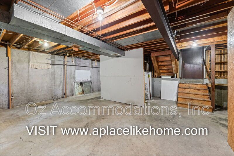 Available Now! 1013 E. Layton Dr. Olathe, KS property image