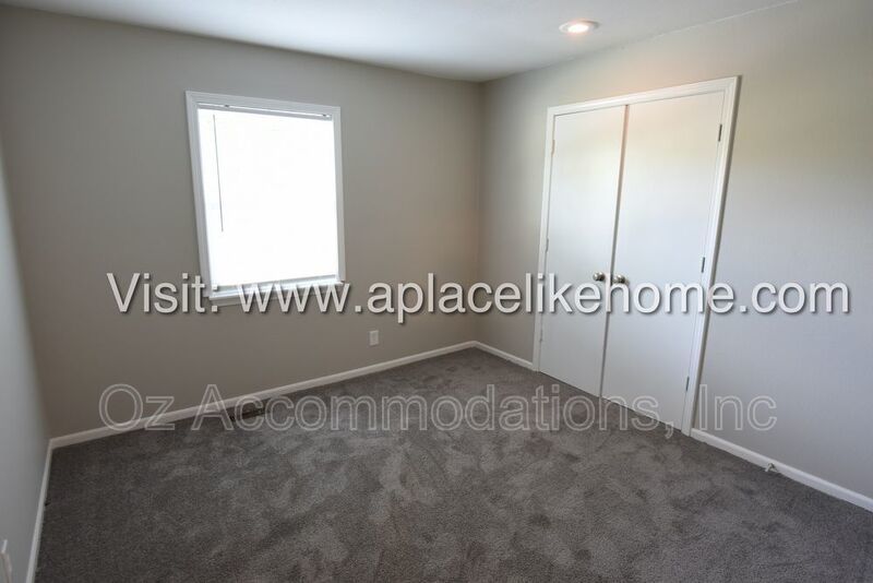 14120 S Raintree Dr Olathe, KS 66062 property image