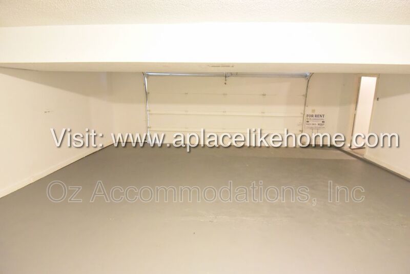 14120 S Raintree Dr Olathe, KS 66062 property image